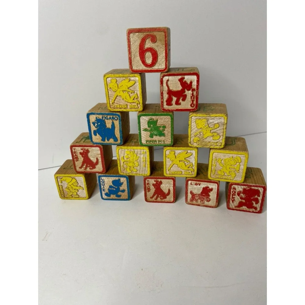 VINTAGE PLAYSKOOL DISNEY WOOD BLOCKS (15) IN ORIGINAL CAN 1974 Toy B1